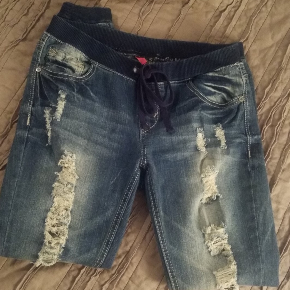 Cute ripped denim joggers